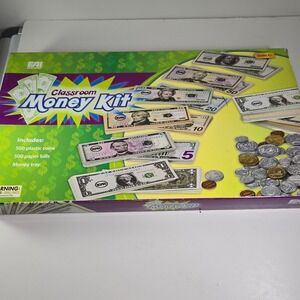 EAI Education Money Kit 500 Plastic Coins 500 Paper Bills Money Tray Grades K+